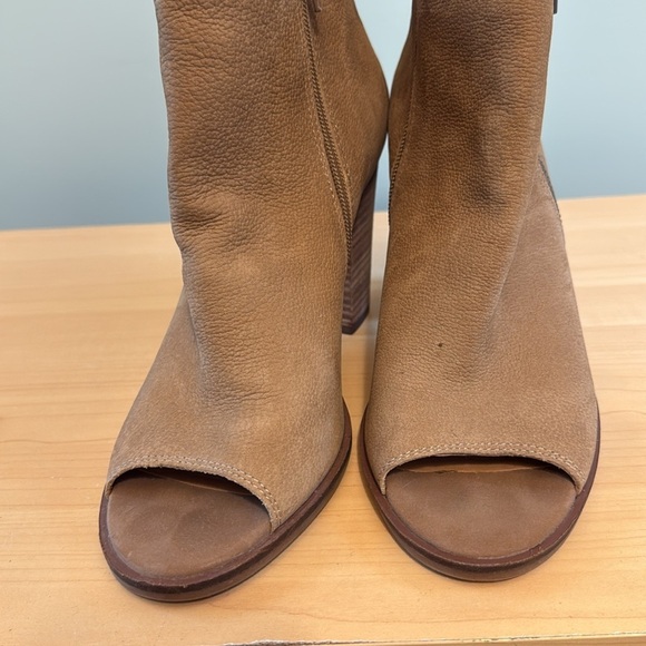 Lucky Brand Womens Sesame Augusta Brown Lamija Ankle Booties Boots 9.5 - Picture 5 of 10